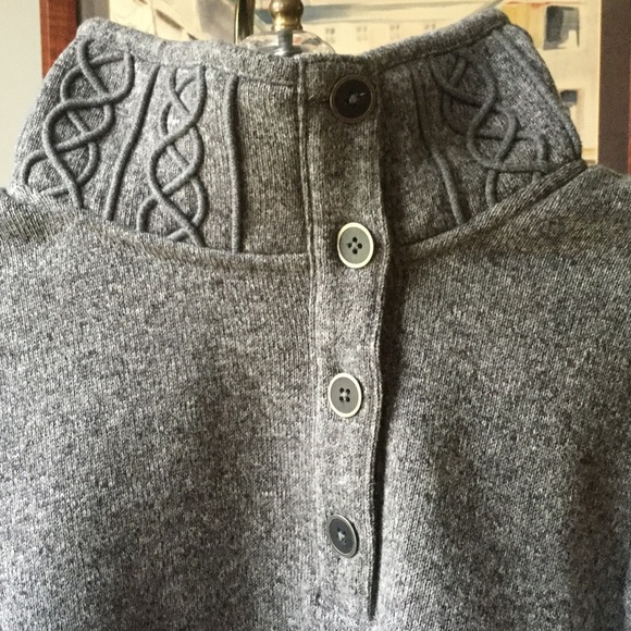 Merrell pullover - Picture 3 of 7